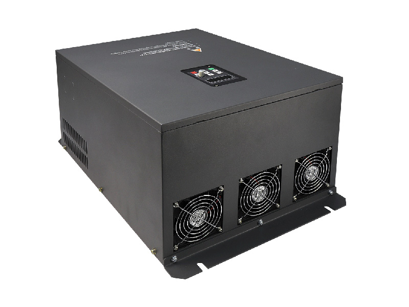 永磁同步電機(jī)驅(qū)動(dòng)器，永磁變頻器廠家，永磁電機(jī)變頻器，大功率變頻器